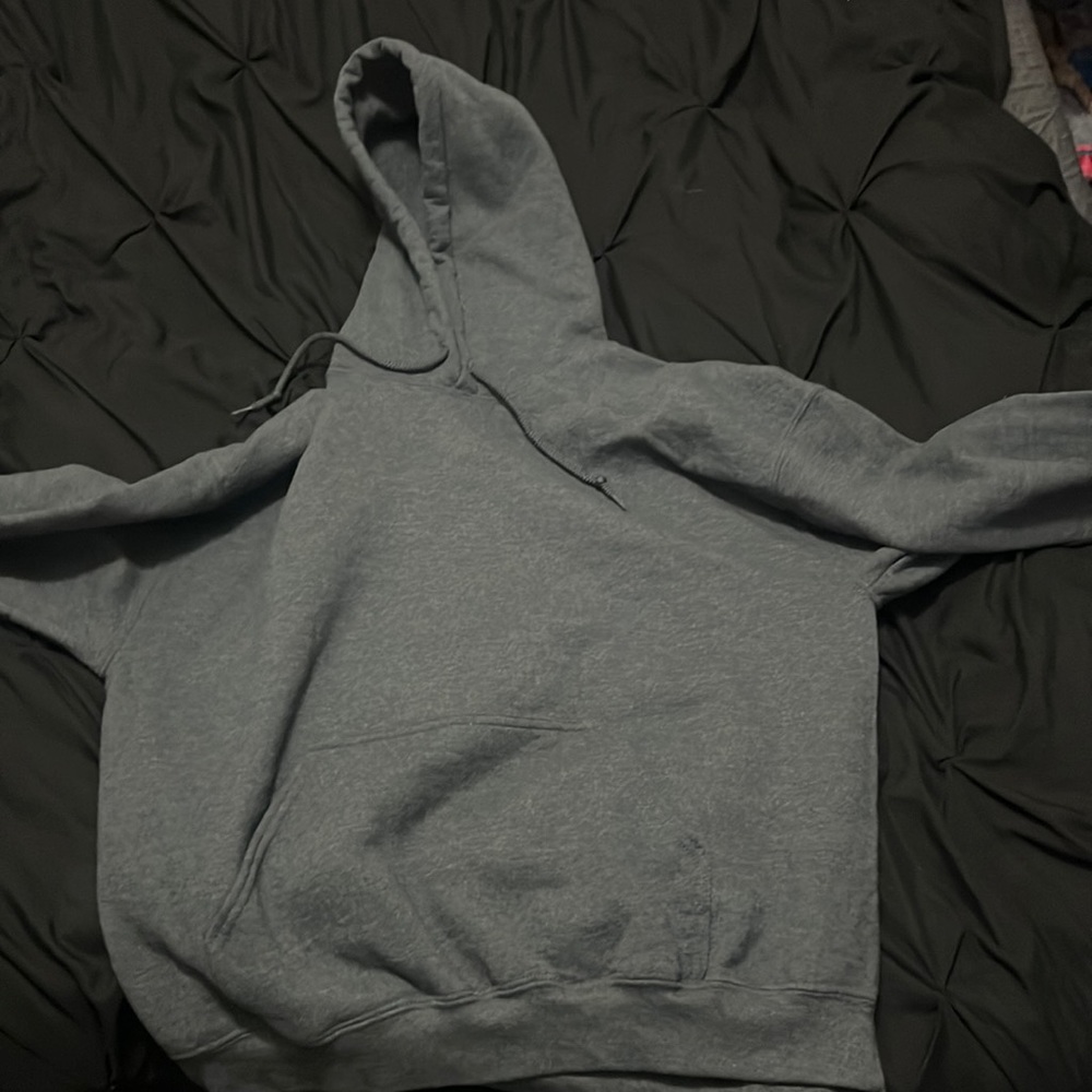 Gildan grey hoodie